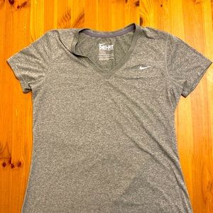 NIKE never worn! Heather gray out-stitched dri-fit workout tee